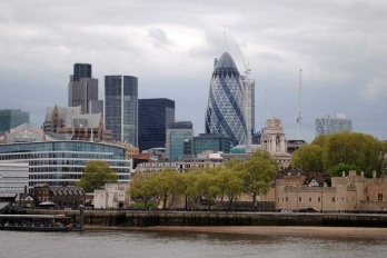 Lloyd’s e Gherkin: entre os séculos 20 e 21