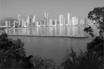 Balneário: cidade para pessoas