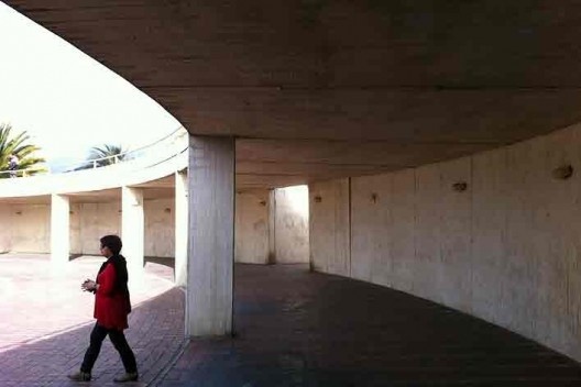 Biblioteca Virgilio Barco, Bogotá. Arquitecto Rogelio Salmona<br />Foto Abilio Guerra 
