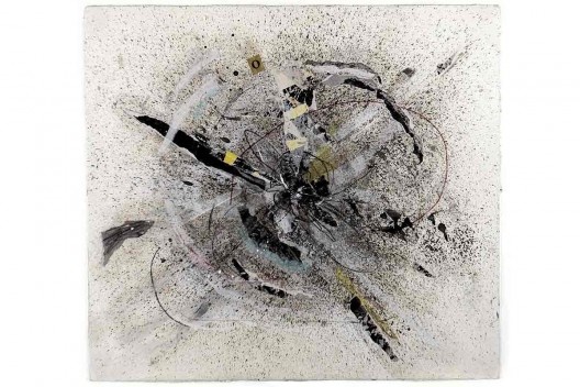 Bel Falleiros, Abre caminho, 2010, 39,5 x 35,7 cm, papéis coletados pela cidade, xerox, letraset, jornal, carimbos, caneta, papel de seda<br />Divulgação 