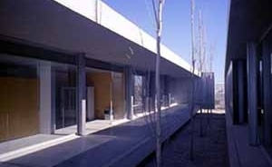 6. Pavilhão de aulas, Alicante, 1998-2000 (35)<br />Javier Garcia-Solera  [Edson Mahfuz]