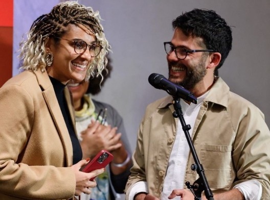 Gabriela de Matos e Paulo Tavares, Curadores da exposição Terra, participação brasileira na 18a Mostra Internazionale di Architettura da Biennale Architettura 2023<br />Foto divulgação  [Fundação Bienal de São Paulo]