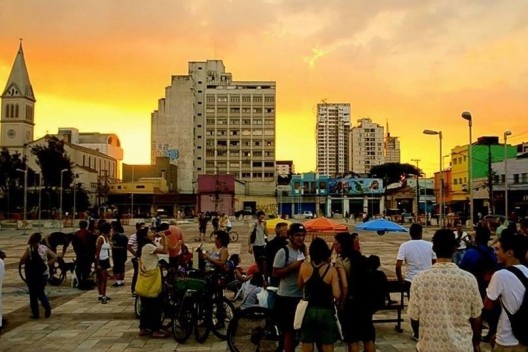Ocupação do Largo da Batata<br />Foto Rachel Schein 