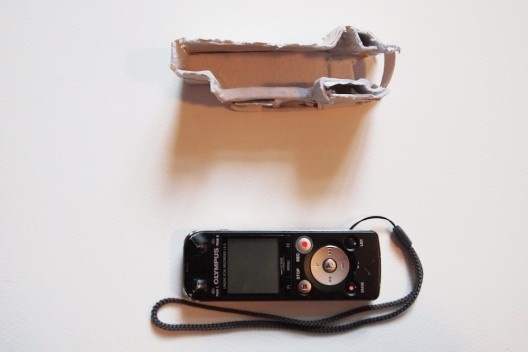 Christine Sun Kim & Thomas Mader, Recording contract, 2013<br />Cortesia dos artistas 