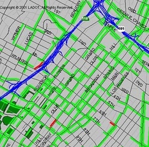LA, Downtown District. Para a definição do set do filme, poder-se-ia utilizar o chamado Old Theater District, localizado na área central, ao longo da Broadway, desde a 3rd Street (no norte) até a 9th Street (no sul). Ao fundo do cenário de degradação, a L