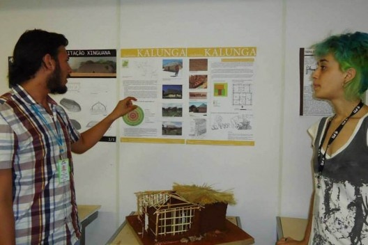 Habitação no quilombo Kalunga, por Sergio Rocca e Jehmniffer Ferreira<br />Foto Andréia Moassab 