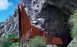 Museu dos Grafites nas Grutas de Niaux, França