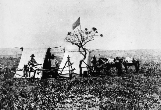 Acampamento da Missão Cruls, 1892-1896 [Museu de Astronomia e Ciências Afins, Rio de Janeiro]