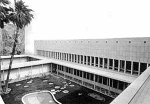 Banco Central da Tunísia, 1953<br />Foto Roger Pariente  [Arquivo Pierre Vago]