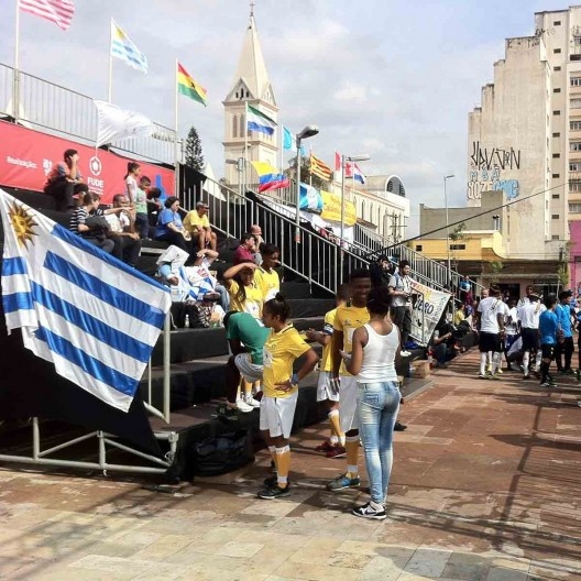 Copa do Mundo do B, Largo da Batata<br />Foto Abilio Guerra 