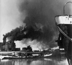 Porto de Buenos Aires e seu perfil industrial<br />Foto: Pessano  [Arquivo CEDODAL]