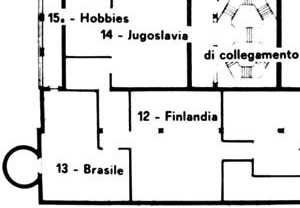 Detalhe da implantação do espaço brasileiro dentro do edifício da Trienal, alocado em um canto: um lugar pouco destacado, mas que surpreendia os visitantes [Casabella, p. 17]
