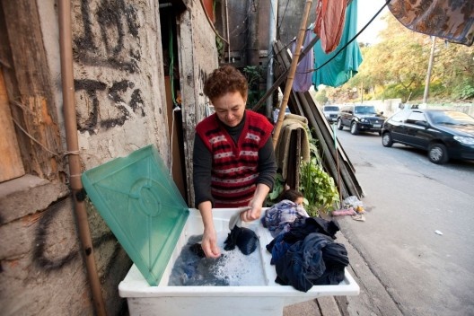Informalidade - Foto tirada na favela Vila Praia, no bairro do Morumbi, São Paulo<br />Foto Marcelo Min 