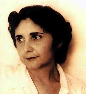 Carmem Portinho, 1903-2001. Foto Álbum da Família (presente na 4ª capa do livro de Ana Luiza Nobre, Carmen Portinho, o moderno em construção, 1999)