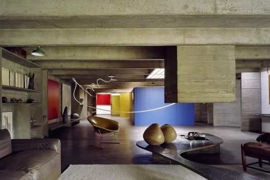 Casa Tomie Ohtake, São Paulo, arquiteto Ruy Ohtake<br />Foto Nelson Kon 