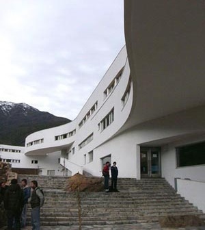 8. Escadarias de Pós-graduação [R. Muñoz R]