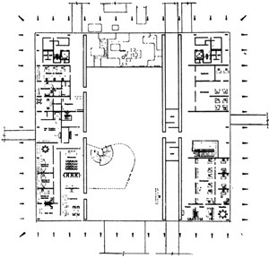 Planta do térreo do Itamaraty em que se percebe o controle dos espaços baseado na modulação 6x6m, com destaque para o Vestíbulo principal com seus 30m de vão e área de 1.620m2. Nota-se a simetria nos núcleos de circulação e serviços e nos acessos [caderno especial sobre Niemeyer na revista L'Architecture d'Aujord'Hui nº.171, 1974. s/p]
