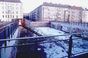 O vazio do atual Mauerpark, Berlim Mitte<br />Foto Merten Nefs, fev. 2005 