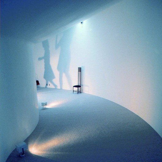 White U, Tóquio, Japão, 1976. Arquiteto Toyo Ito<br />Foto Koji Taki  [The Pritzker Architecture Prize]