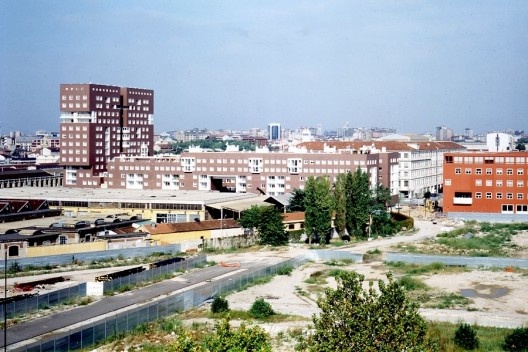 Renovação da área da Bicocca, Milão. Arquiteto Vittorio Gregotti<br />Foto divulgação  [Gregotti Associati International]