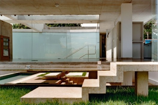 Casa Mello, Ribeirão Preto<br />Foto Nelson Kon 