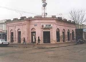 Casa antiga situada no centro da cidade
