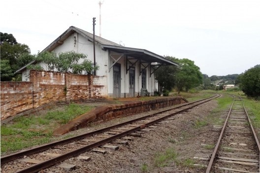 Estação ferroviária de Viadutos<br />Foto Matheus Rigon 