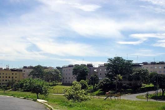 Conjunto Padre Manoel da Nóbrega, Campinas, 1974. Arquiteto Joaquim Guedes<br />Foto Renato Anelli 