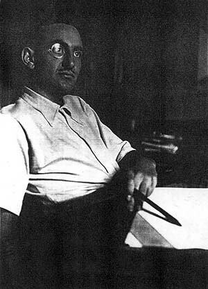 Figura 01 – Retrato de Alexander Altberg em Berlim, 1930 [Coleção Alexandre Altberg]