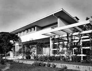 Casa na Avenida Brasil, São Paulo, 1953