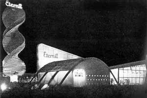 Pavilhão da Eternit na Exposição do IV Centenário de São Paulo no Parque do Ibirapuera, 1954 [Fantasia Brasileira – o balé do IV Centenário. São Paulo, SESC, 1998]