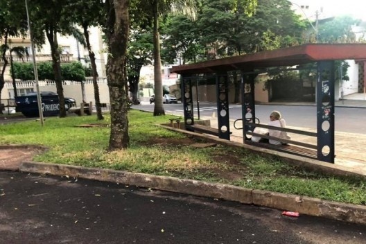 Arredores da Catedral de São Sebastião, Presidente Prudente SP, situação atual<br />Foto Angelica Benatti Alvim 