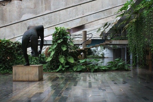 Teatro Nacional, Brasília, arquiteto Oscar Niemeyer, paisagista Roberto Burle Marx<br />Foto Felipe SS Rodrigues 
