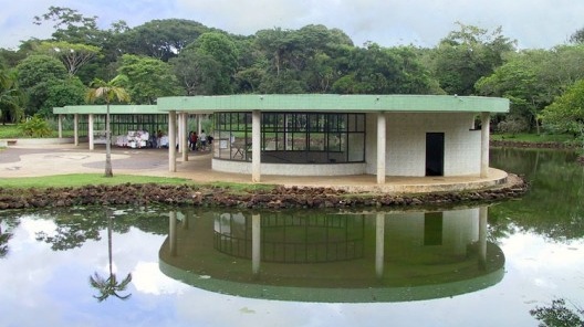 Grande Hotel no Barreiro, Araxá, 1947<br />Foto AG  [Andrade Júnior]