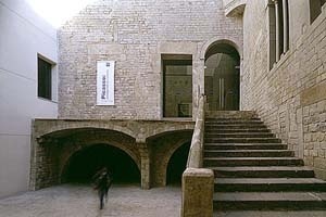 Museu Picasso, pátio<br />Foto: Institut Amatller d’Art Hispànic / Arxius MAS / Arxiu Fotogràfic Municipal 