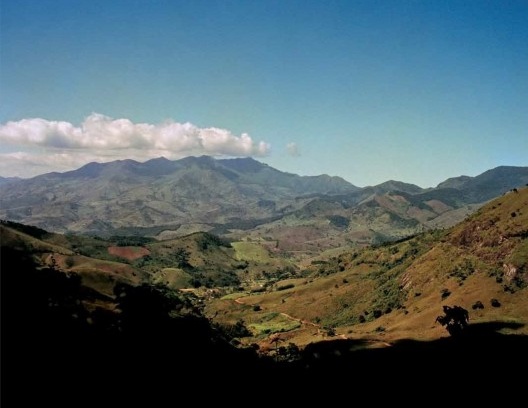 Serra da Mantiqueira<br />Foto Marcelo Carvalho Ferraz  [<i>Arquitetura rural da Serra da Mantiqueira</i>, p. 23]