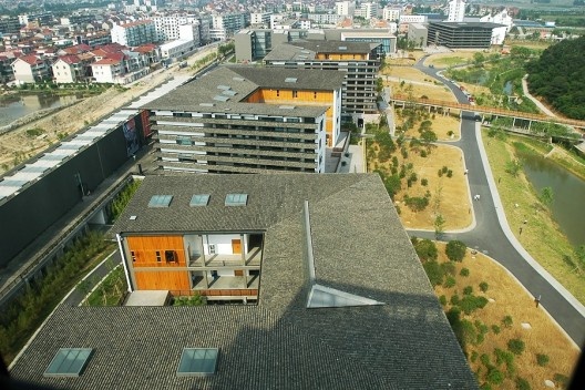 Campus Xiangshan, Academia de Arte da China, fase 1, Hangzhou, China, 2002-2004. Arquiteto Wang Shu<br />Foto Lu Wenyu  [Pritzker Prize]