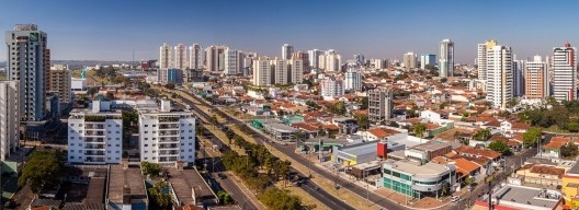 Vista aérea da cidade de Bauru<br />Foto Celso Mellani  [Wikimedia Commons]