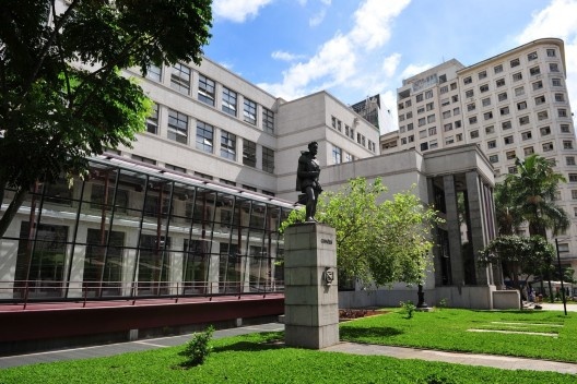 Biblioteca Pública Mario de Andrade<br />foto Sylvia Masini  [Secretaria Municipal de Cultura de São Paulo]