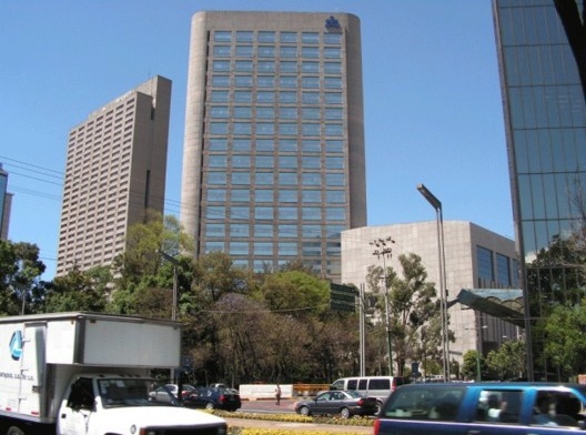 Zona hotelera y financiera de Polanco al lado del Bosque de Chapultepec, México<br />Foto Humberto González Ortiz 