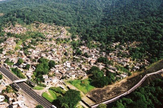 Vista da Serra do Mar<br />Foto Álvaro Rodrigues dos Santos 