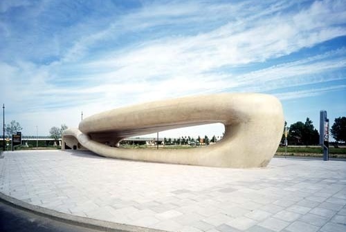 Fluid Vehicle. NIO Architecten