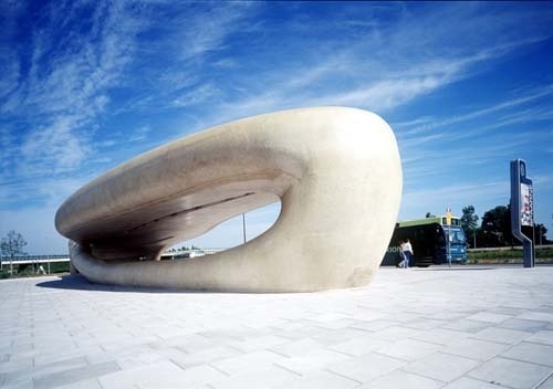 Fluid Vehicle. NIO Architecten