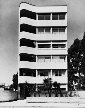 Edificio Mina Klabin Warchavchik, São Paulo, 1939<br />Foto Zanella e Moscardi  [Acervo Biblioteca FAU USP]