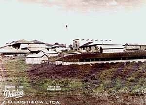 Vista dos fundos da fábrica após 1953, com curtume.  [arquivo da autora]