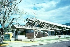 Bruno Stagno, Banco Escazu, San José, Costa Rica, 1996<br />Foto Roberto Segre 