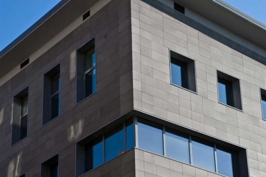 Office Building and Parking Garage in Padua