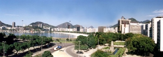 Figura 1- Vista da Enseada de Botafogo (1999) [Rheingantz (2000:14)]
