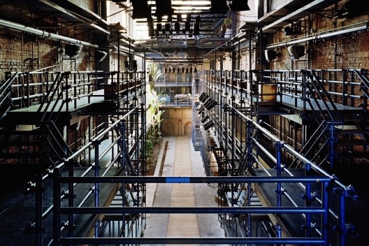 Teatro Oficina, São Paulo. Arquitetos Lina Bo Bardi e Edson Elito<br />Foto Nelson Kon 