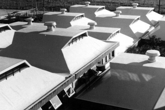 Memphis S.A Industrial, Cláudio Araújo, Cláudia Obino Correa, Eládio Dieste, 1976, Porto Alegre RS<br />Foto divulgação  [Acervo FAM]
